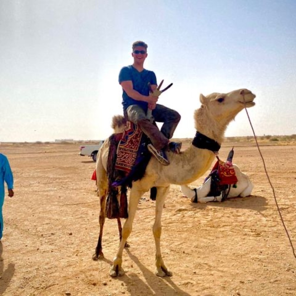 Meet your Posher, Daniel